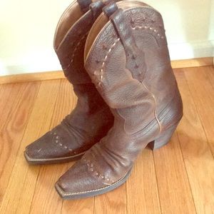 Ariat boots 8.5